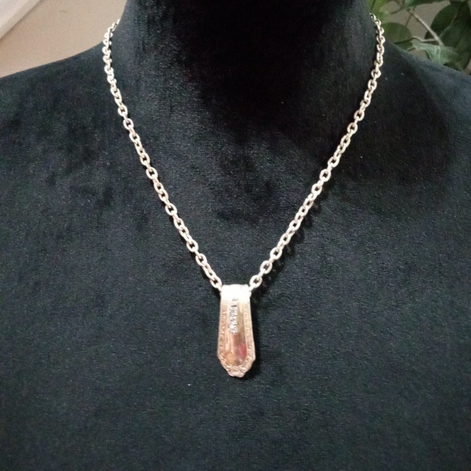 Womens Fashion Rhinestones Charm Chunky Gold Tone Bar Pendant Teardrop Necklace